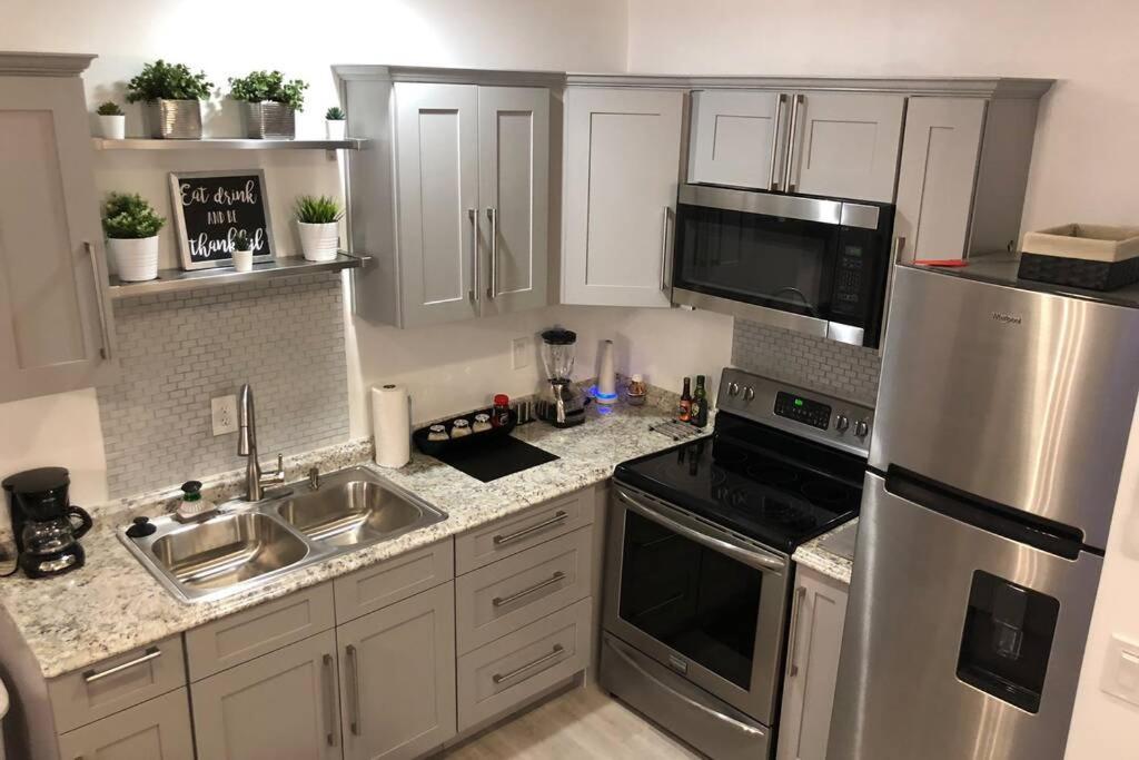 New 2 Bedroom Luxury Apartment -Great Location -Modern Puerto Peñasco Екстериор снимка